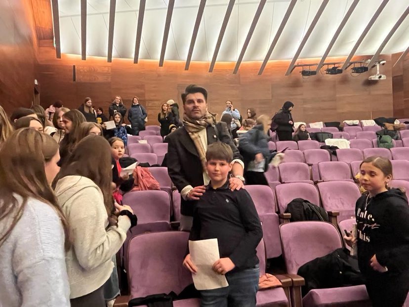 Received 3684392238510200.Jpeg