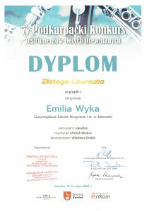 Wyka Emilia Kamien 211X300