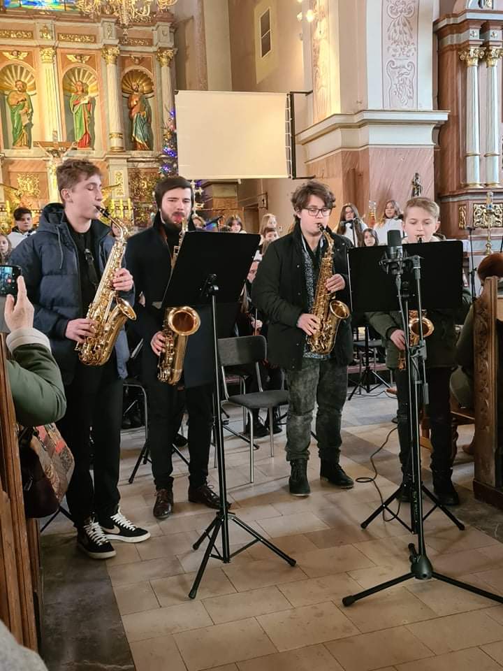 Received 644699446664877.Jpeg