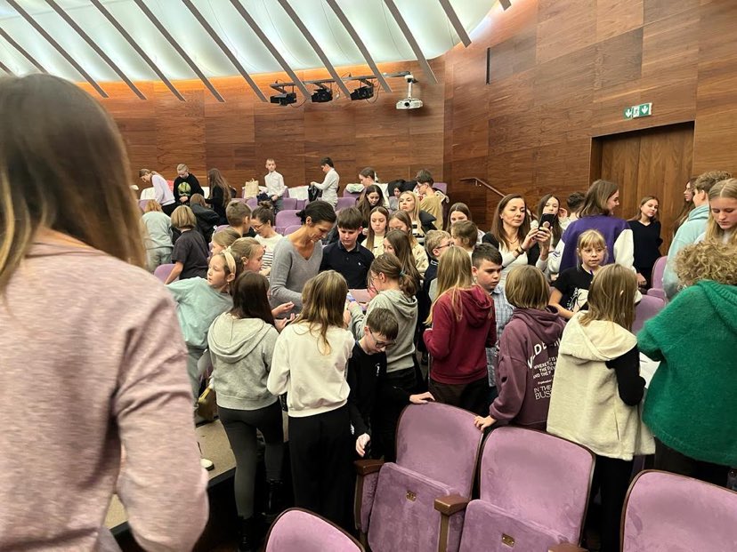 Received 1386854841917141.Jpeg