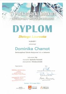 Chamot Dominika Kamien 211X300